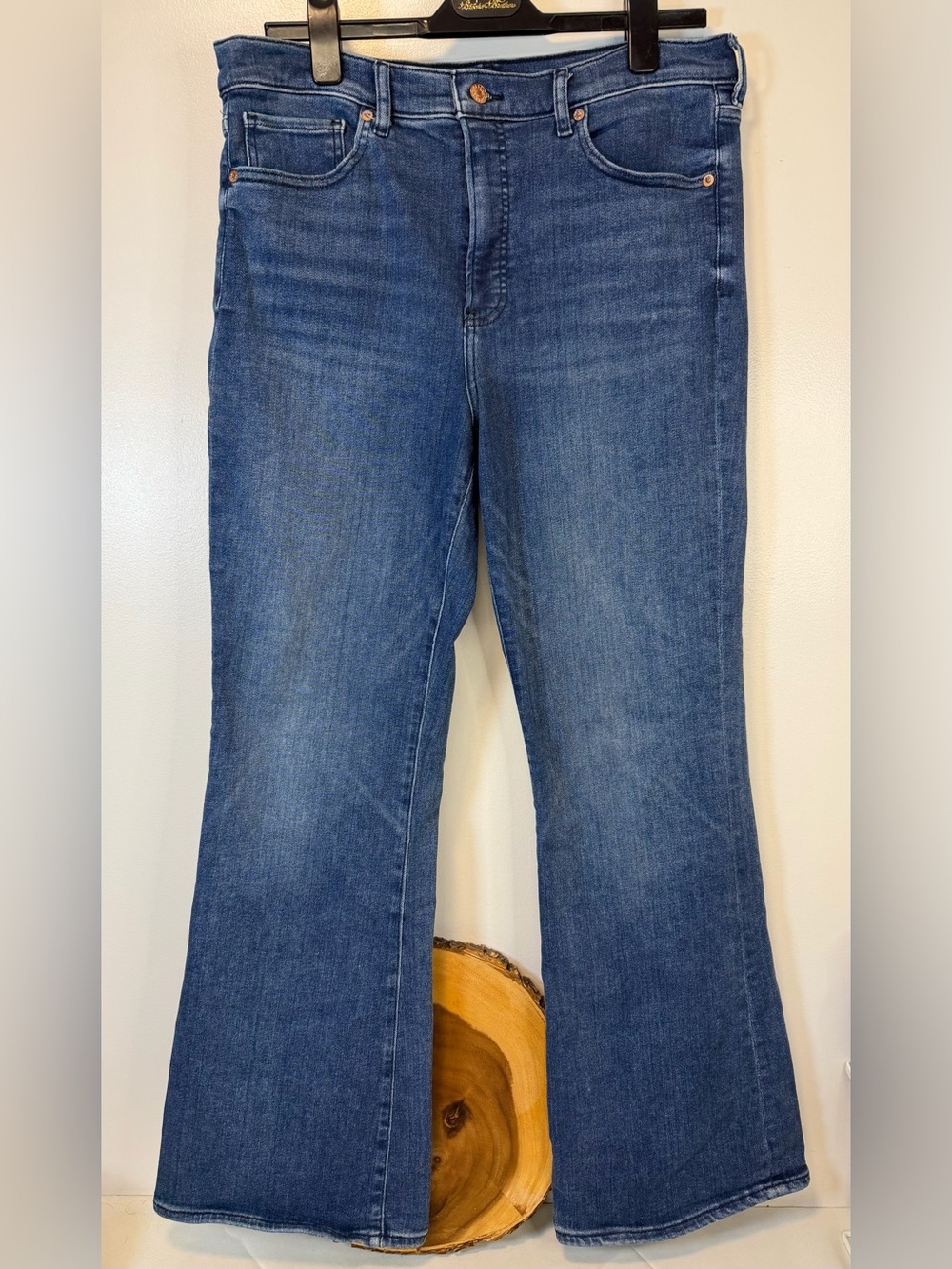 Express Classic Blue High Rise Flare Jeans Women’s Size‎ 14 with 31 Inch Inseam